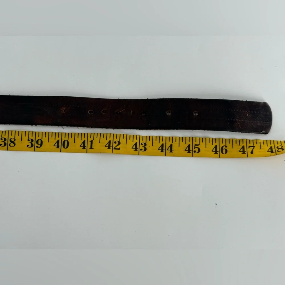 Vintage Men’s Brown Leather‎ Belt 42
